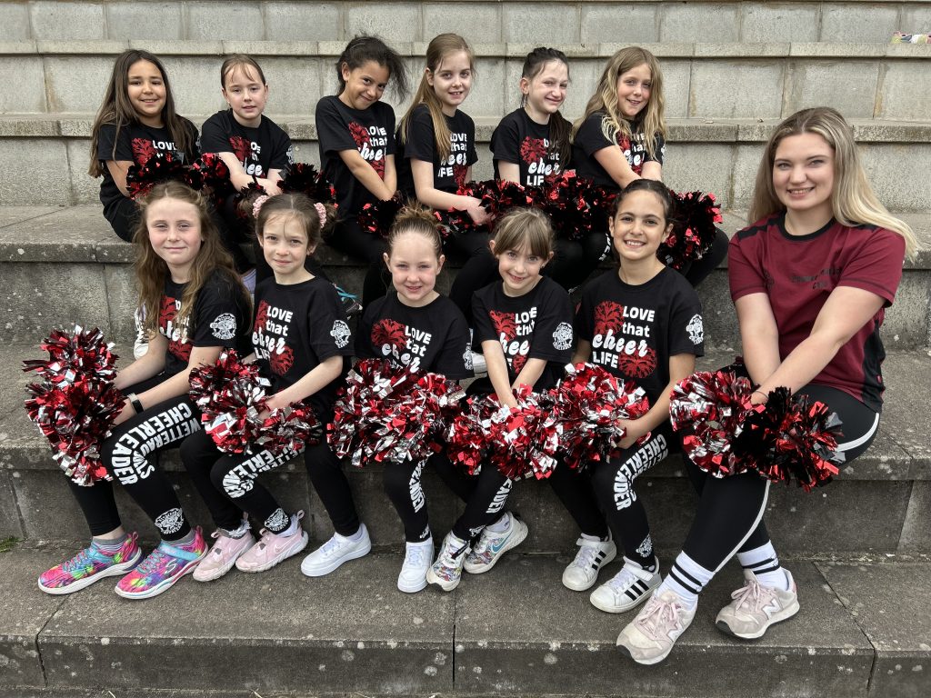 Pee Wee Cheers der Wetterau Bulls